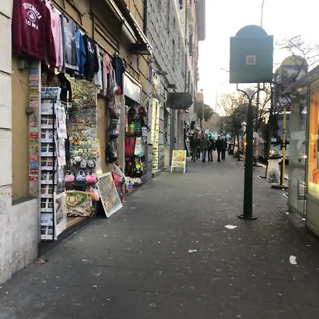 Zeus - Finestra Sul Vaticano Πανσιόν