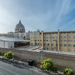 Guest house Zeus - Finestra Sul Vaticano 3*