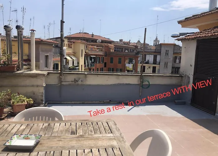 בית הארחה Zeus - Finestra Sul Vaticano 4*