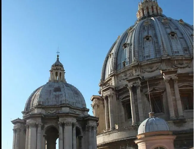 בית הארחה Zeus - Finestra Sul Vaticano 4*